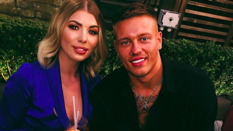 dako_23's tweet photo. Where are all the Alex and Olivia’s? @LoveIsland #bringbacktheworldies https://t.co/SrWZeiz8p6