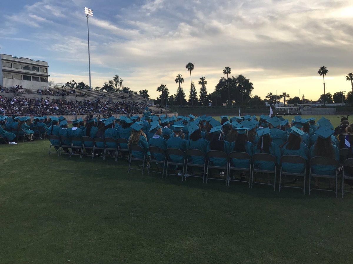 polybiustoto's tweet photo. Commencement night for Visalia Charter Independent Study.  Congratulations VCIS graduates!  #VisaliaUSD https://t.co/bYeEWmkqO9