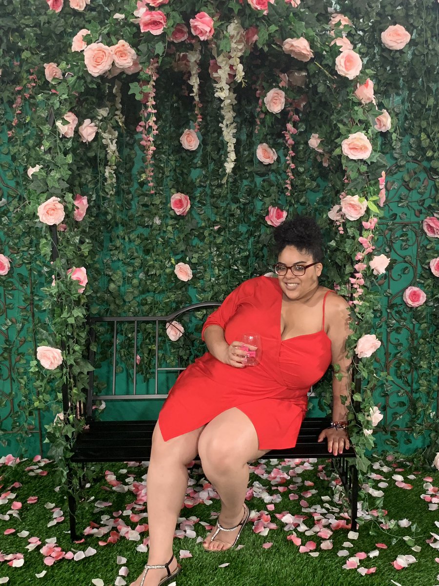 Fearlysssx3's tweet photo. Uhuhhh honey 🍯 🐝 🐝
@RoseWineMansion
#FearlysssSquad #ThingstodoinNYC #Eventvlogger #DimeloNYC https://t.co/BPix6nvH8H