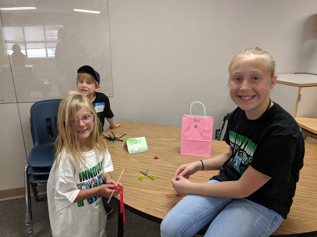 Steppuhns_Stars's tweet photo. Camp Invention is off to a great start! #CampInvention #STEM #oneflagstone #fseconnected https://t.co/wU4pHjPQVf