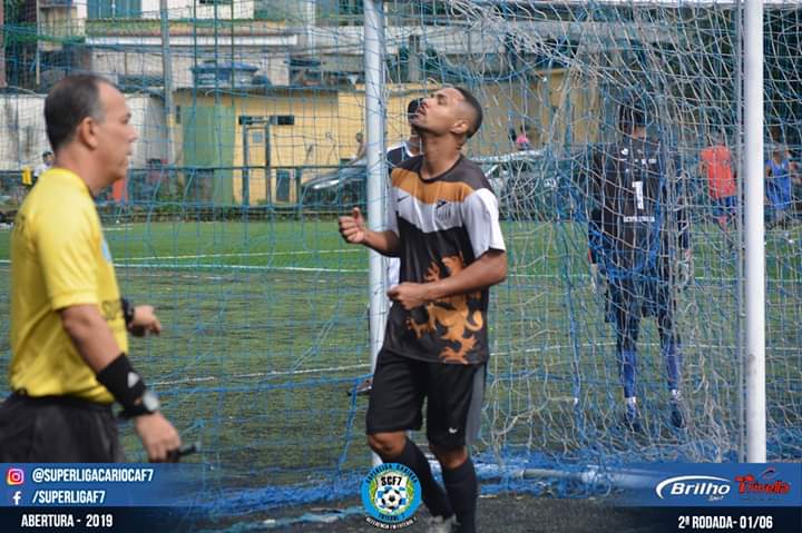 SaviFC's tweet photo. Fotos da 2ª Rodada (02/06) da Quarta Divisão da Super Liga | Savi FC 2 x 1 Tropa dos 7 |

Graça a Deus conseguimos +3 pontos nessa rodada 🙏

Autores dos gols:
Rafael ⚽
Juninho ⚽

Melhor da partida:
@viitao23 🎖️

#Rafacell #PilantrasBar #SalãoDoSheik #dpilatescursos https://t.co/EkmPjpmHli