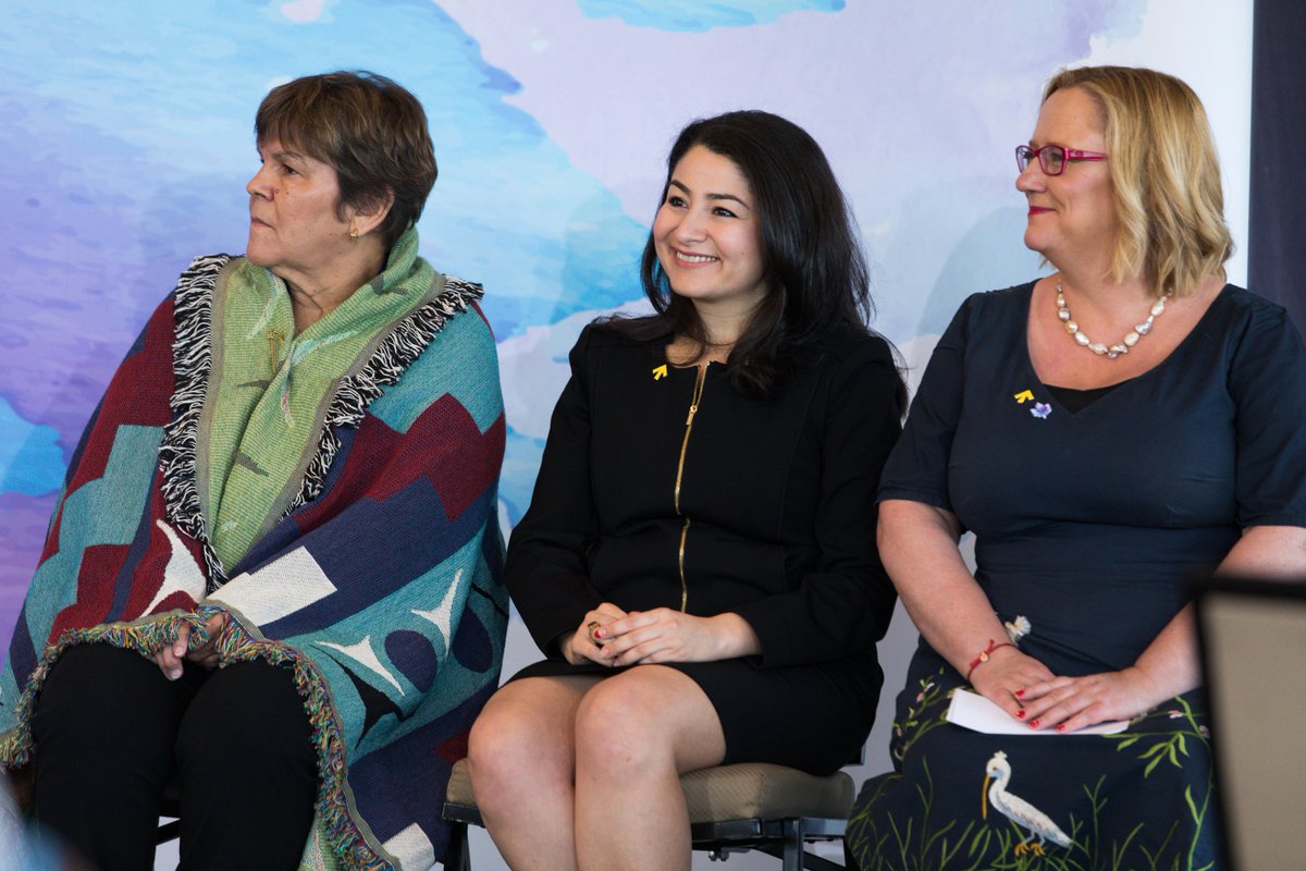 DevCanada's tweet photo. Aujourd’hui au Forum ministériel de #WD2019, un groupe de jeunes leaders de partout dans le 🌎 ont discuté des buts communs et des barrières concernant l’égalité des genres #LégalitéDesGenresCompte https://t.co/A4z1CIVOqC