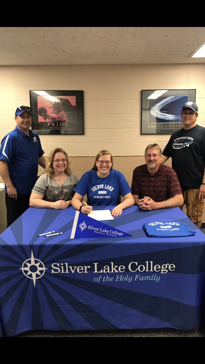 Silver Lake College Softball (SB_SLC) Twitter