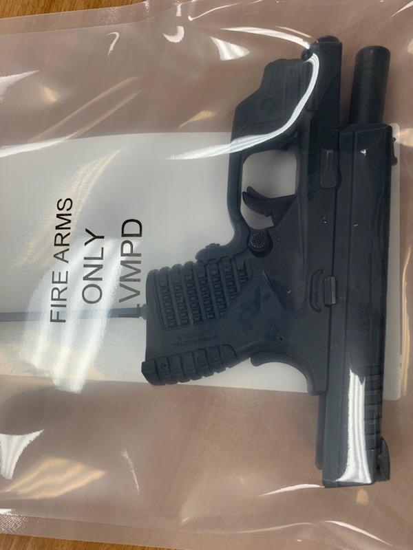LVMPD_Traffic's tweet photo. What happens when you are suspected of driving impaired while in possession of a firearm??? You go to jail!! And...LVMPD seizes your firearm!! NRS 202.257 #blooddrawonscene #stopdui #prohibitedperson #PSU https://t.co/V0S0LC6ULx