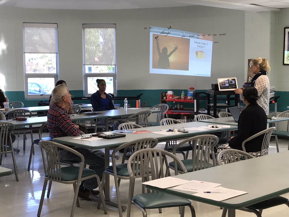 AudreyRaybould's tweet image. Our parents/grandparents/guardians learning about mPower from  @jilstam at tonight’s @FernforestPS School Council meeting @pic_pdsb @tvo @ursbill @maureenasselin @PNeerja @gillgurmeet01 @joanlevert #engagemath