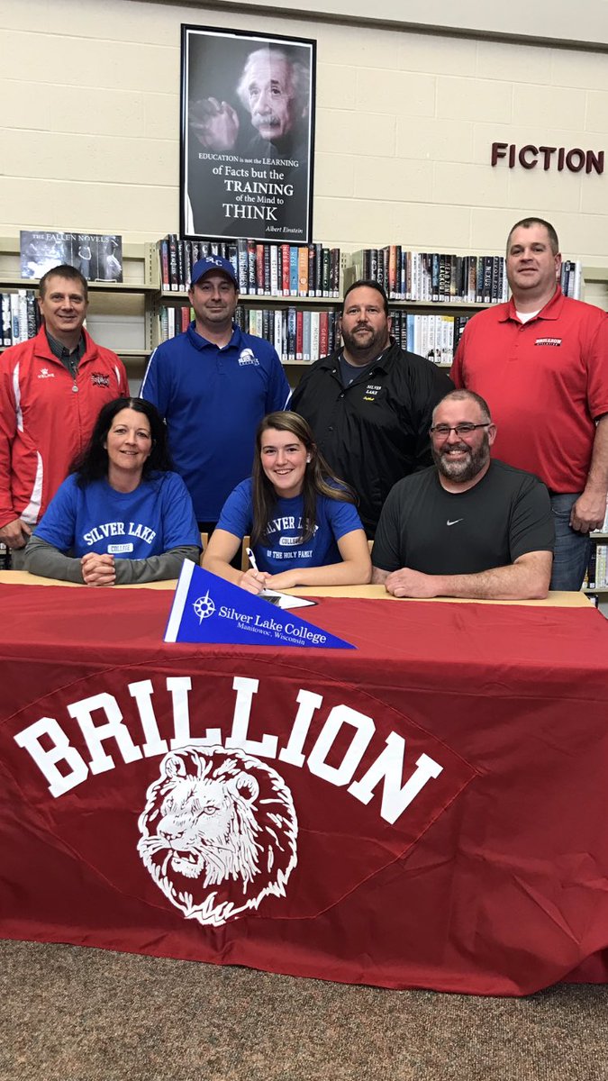 HolyFamily_SB's tweet photo. Lakers Women’s Softball Signs Marissa Heraly to the 2019 Recruiting Class. 
Welcome to the Laker family Marissa! https://t.co/lZFzT1zvYy