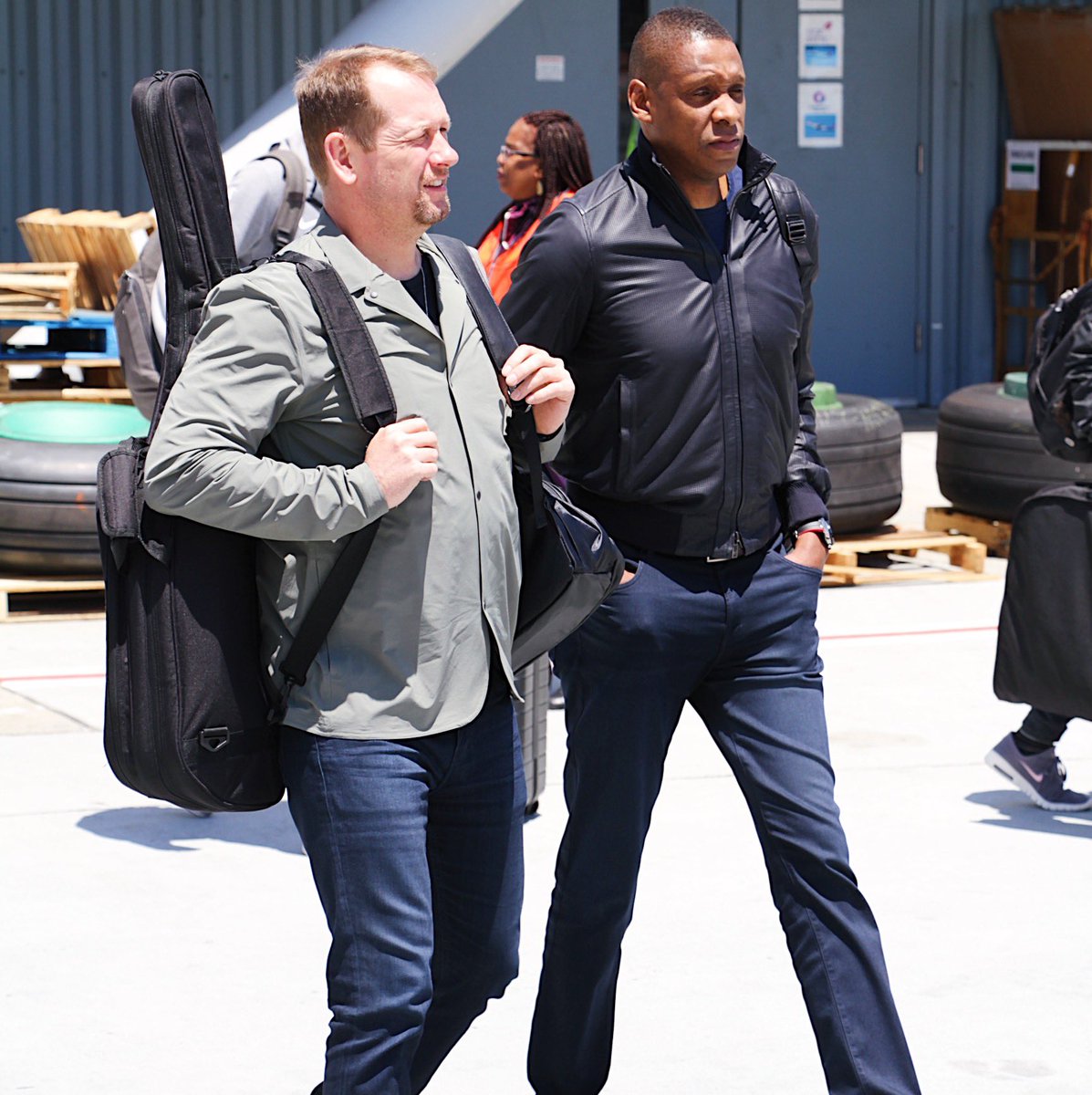 Raptors's tweet photo. Bay Area arrival. #WeTheNorth https://t.co/Kxs6Suq8JZ