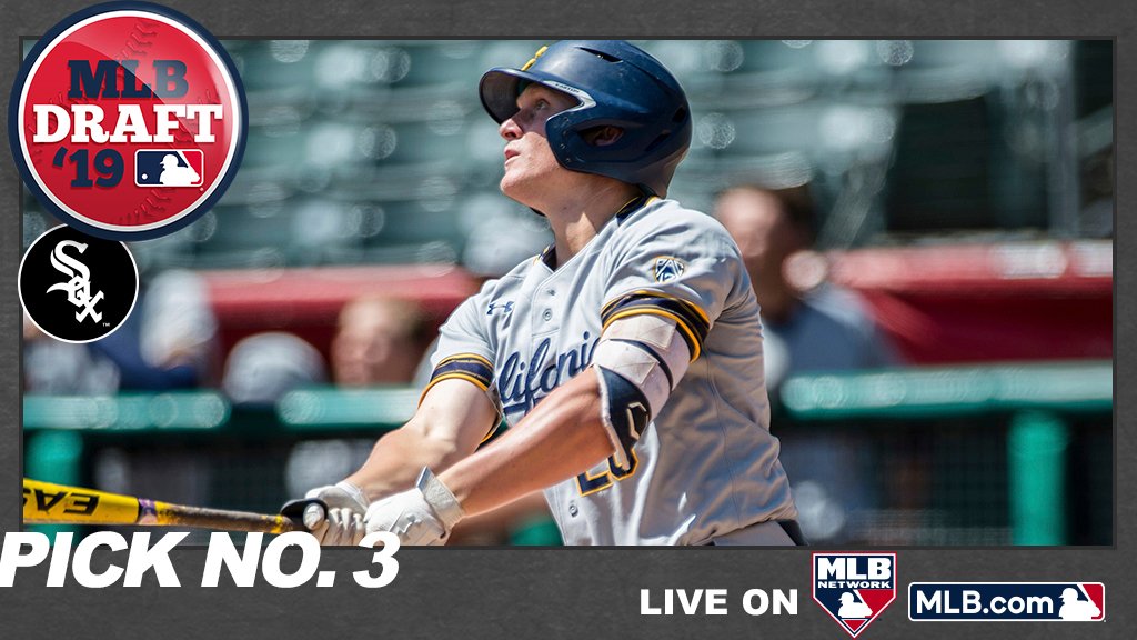 MLBDraft's tweet photo. With the 3rd pick of the 2019 #MLBDraft, the @WhiteSox select @CalBaseball 1B Andrew Vaughn: https://t.co/OHooNdL3XW https://t.co/s0T8dSkdFd