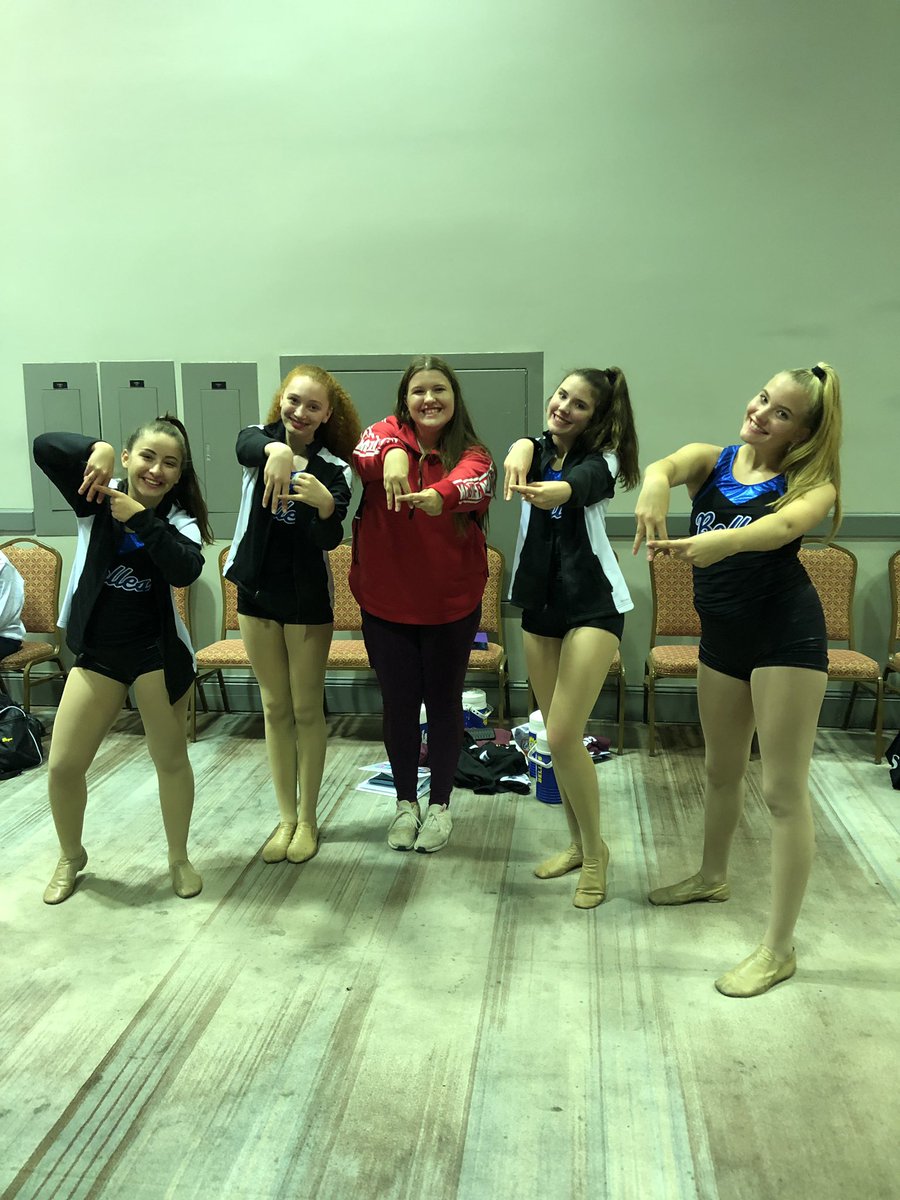 madancenation's tweet photo. Throwing up that #MA✌🏼#madancenation #MAU #MAOC2019 #iamMA #represent https://t.co/266mqyjJs3
