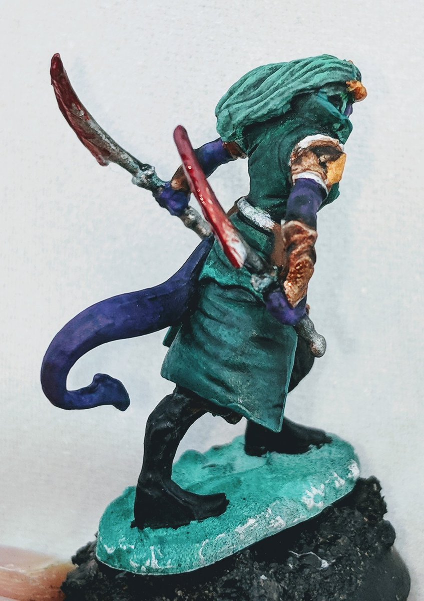 PnguinAuthority's tweet photo. Few more shots of the 1" tall Pathfinder Rogue mini for the DnD group! 🖌️
.
#paintings #dnd #mini #miniatures #practice #tiny #miniaturepainting #paintingminiatures #hobby #painted #painting🎨 https://t.co/1L3lgYQ1pb https://t.co/RoArifVqe9