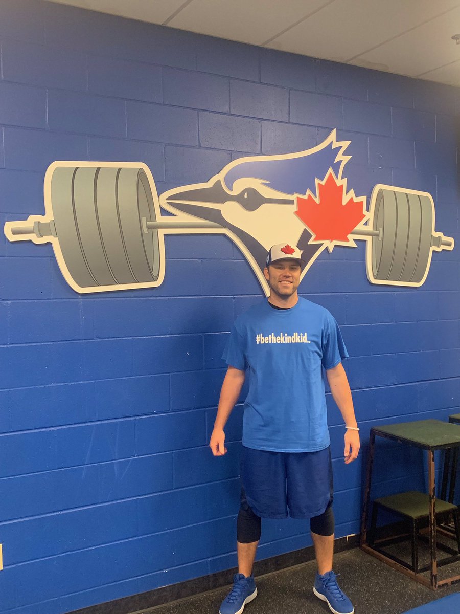 JAMbethekindkid's tweet photo. Dave Phelps @BlueJays pitcher spreading @JAMbethekindkid kindness movement! Are there any other @MLB players that would like to spread kindness? #kindpitcher #kindrolemodel #kindandcompetitive @Pirates https://t.co/fvSCkm61qK