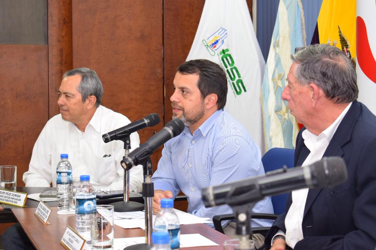 IESSec's tweet photo. #InmoBiess | "Es fundamental brindar un hogar propio a las familias del Ecuador; como IESS, nos encontramos desarrollando estrategias inmobiliarias para hacer realidad este sueño". @PaulGranda, presidente del Consejo Directivo del IESS. https://t.co/Wl1pSe5ta4