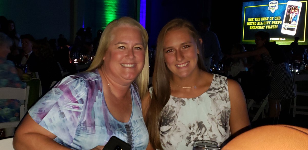 KylaDavisPV's tweet photo. #bestofokcpreps https://t.co/STOTRKe3Ww