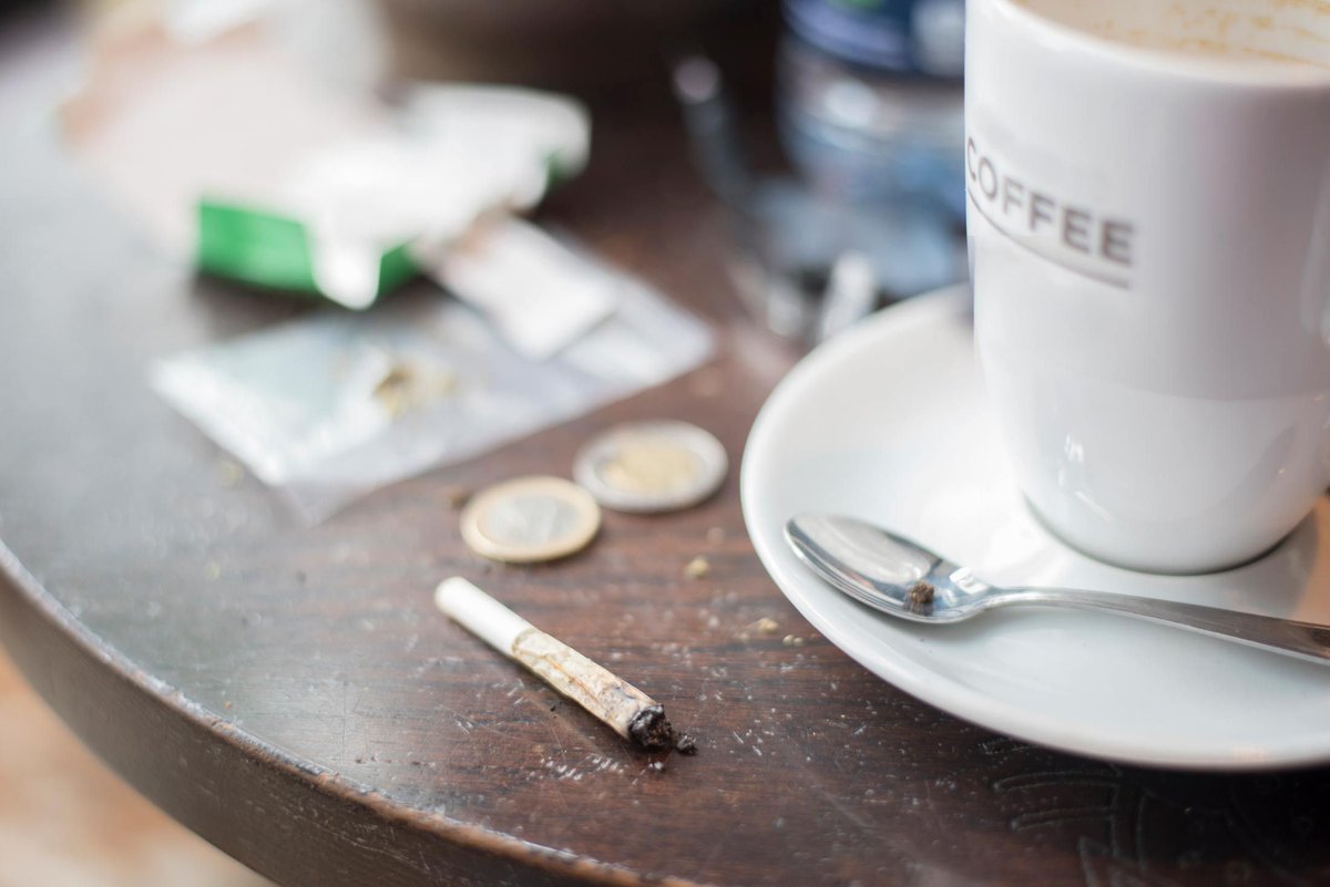 ThinkTankExile's tweet photo. Where Does The Netherlands Stand On Cannabis?

When people think of the famous cannabis coffee shops of Amsterdam, they assume  the Netherlands must be frontrunners in legalization. 

But cannabis isn't even legal in the Netherlands, only decriminalized.  https://t.co/k24MZwdR6v https://t.co/7J9En1ikuO
