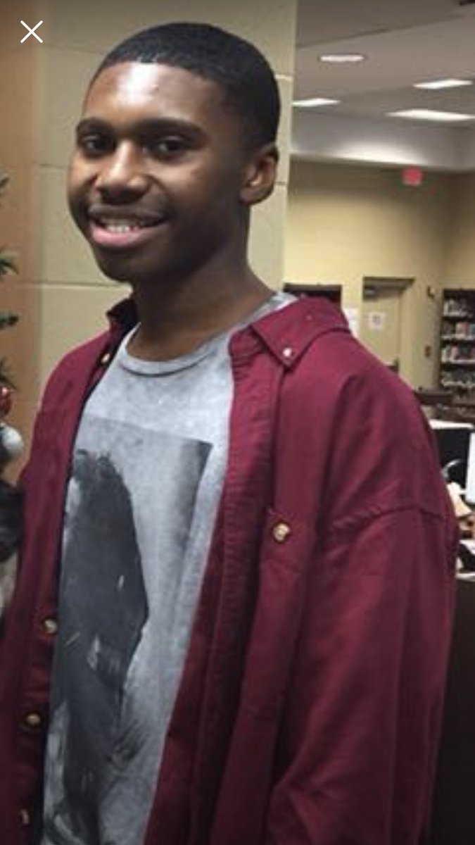 TrojansMSHS's tweet photo. The @TrojansMSHS faMily extends our deepest sympathies to the family and friends of Tomias Jones (Class of ‘18) who died suddenly this morning.  Class of ‘18 asks you to post your thoughts and memories for his family at https://t.co/CoduySQunk https://t.co/cEhf3f42Na