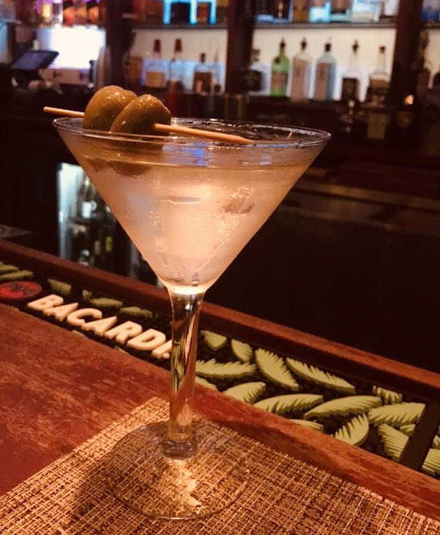 BagatelleKey's tweet photo. He’s the kind who’ll stick your heart ❤️ on a toothpick and serve it in a Martini 🍸 ~ @BagatelleKey https://t.co/cVwYWm1o77