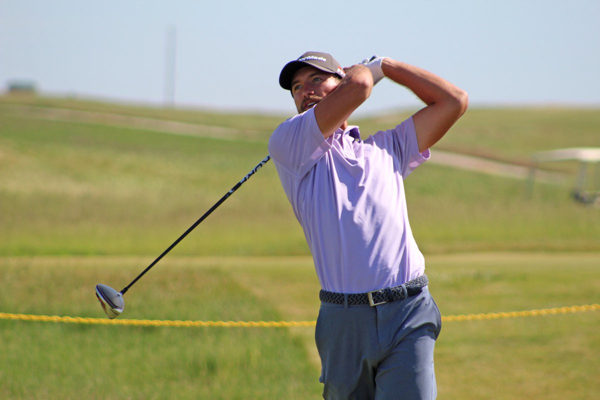 CSGALinks's tweet photo. Eric Dietrich of Cheshire has punched his ticket to #USOpen at Pebble Beach. He shot -6 in round 2 of the SQR at Wine Valley in Washington for -11 total. Brian Carlson of Madison is now tied for second with six to play. Three advance. Photo: @theWSGA Go Brian! https://t.co/4s3VllPLCR