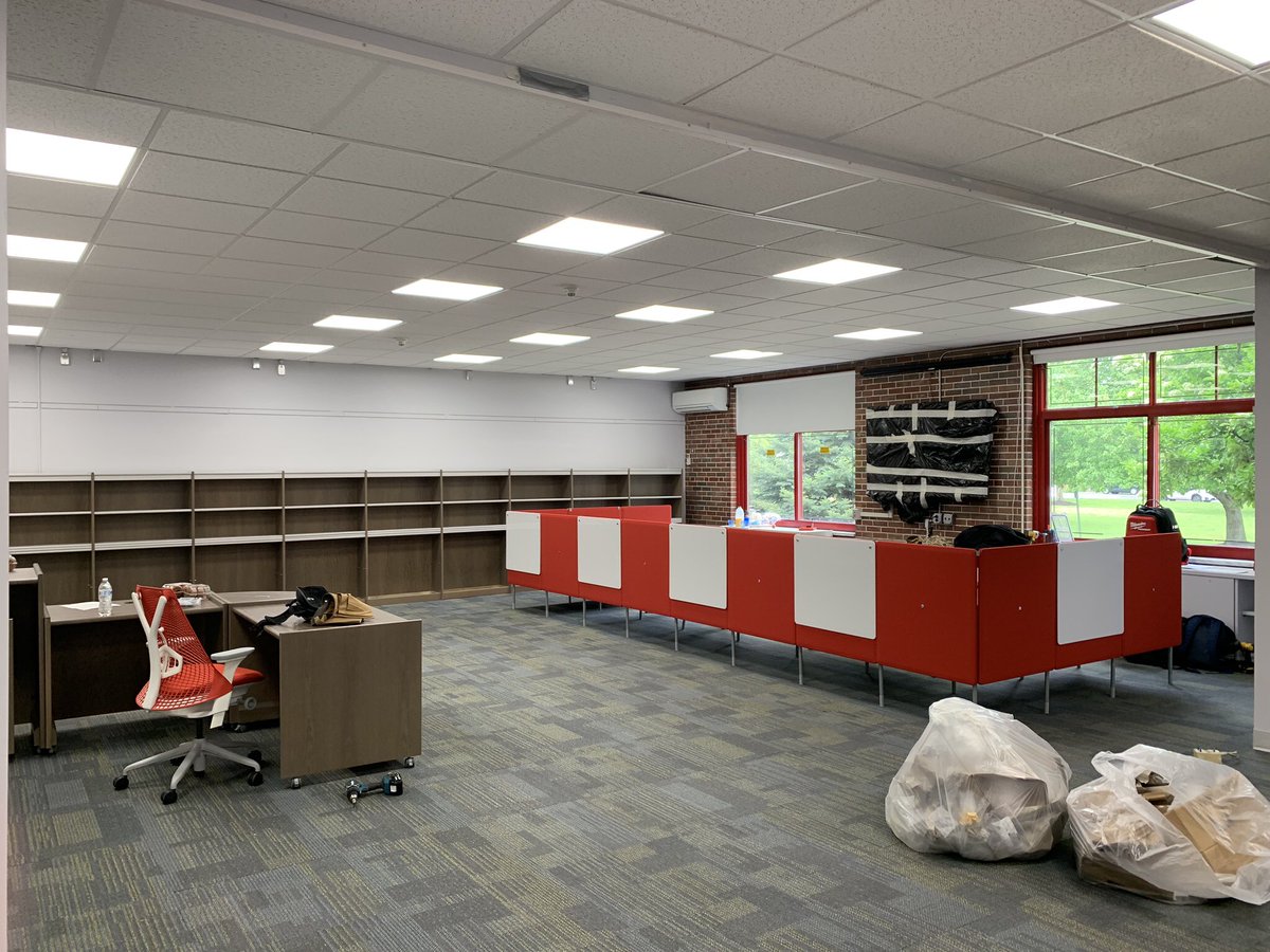 patriciaeyer's tweet image. @WOSnews #libraryWOS is excited about moving into the newly renovated space📙📕📘📗