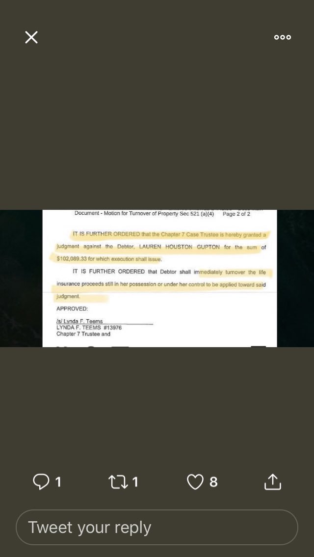 LyingLauren2018's tweet image. But hey, don’t take our word for it. @legalizeitlala is a 7-time aggravated stalking felon &amp;amp; when her 17y/o student/husband mysteriously died she got insurance $ &amp;amp; bought boobs, Lexus, &amp;amp; was repossessed (sadly not botched boobs) See pics. #memphiscon #cancerfaker #disabilityfraud
