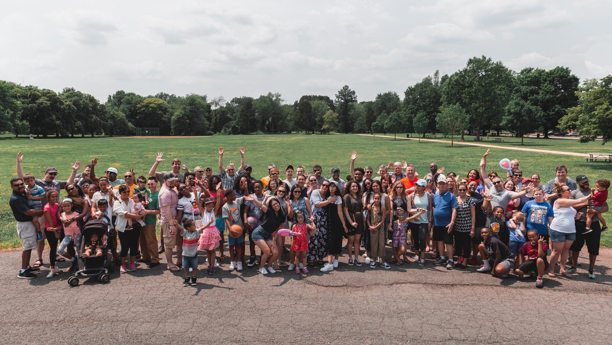 ValidaTek's tweet photo. Here's a sneak peek of this year's ValidaTek DC Metro Area Picnic! We had a blast this past Saturday, June 1st at Fort Hunt Park in Alexandria, VA! Thank you High Point Events & Catering! More pictures to come! #GOVCON #ValidaTek #VTPicnic #Annualpicnic #METRODC #IT #Employees https://t.co/efzL2rPUpx