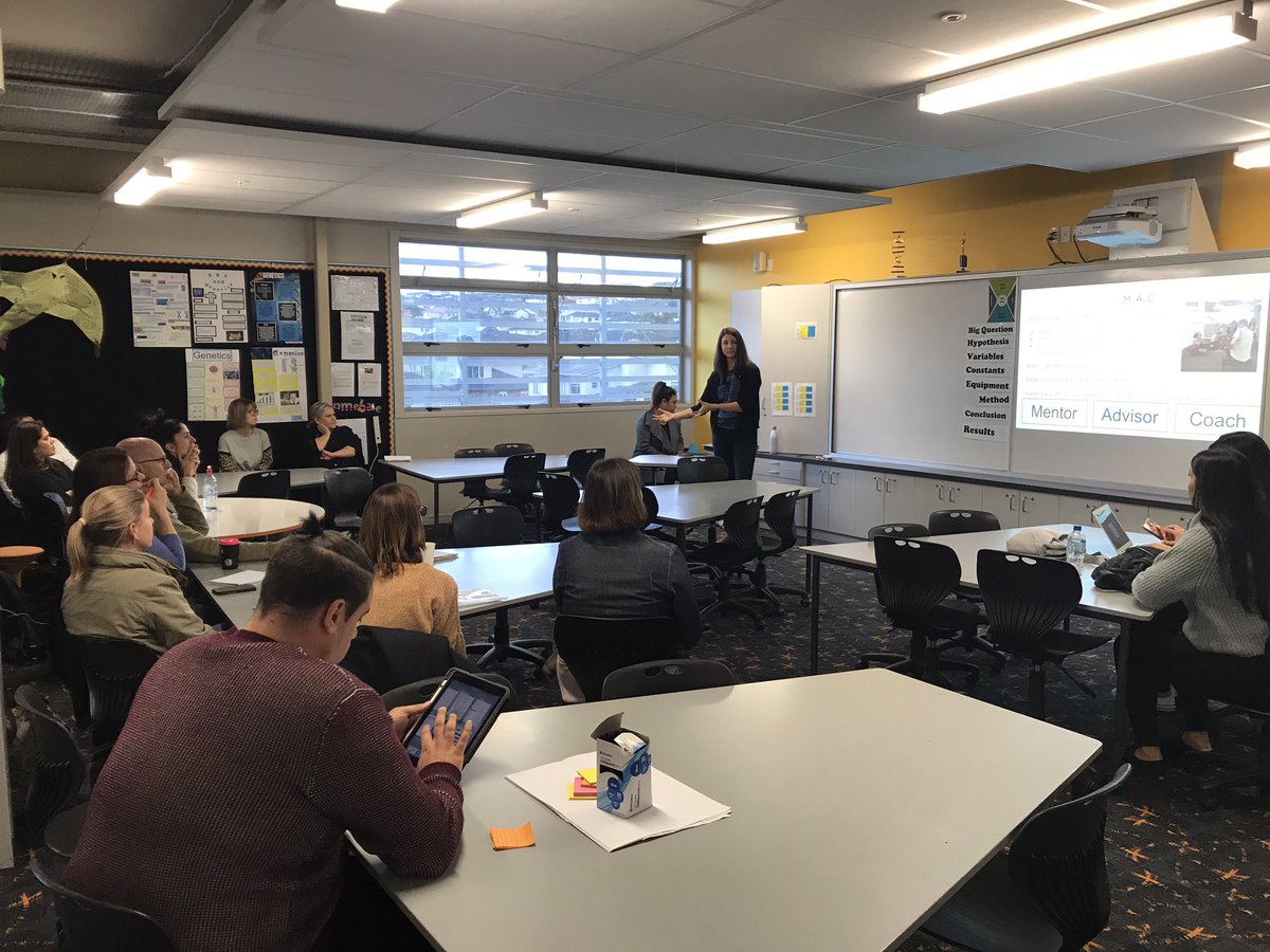 mhjcnz's tweet photo. Our presenters during the third breakout session on learner wellbeing. @FlatBushSchools #Flatbush7 https://t.co/6F8Q0SY1uQ