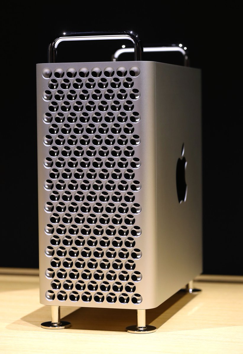 16 Memes About How The New Mac Pro Looks Like a Cheese Grater - Funny  Gallery