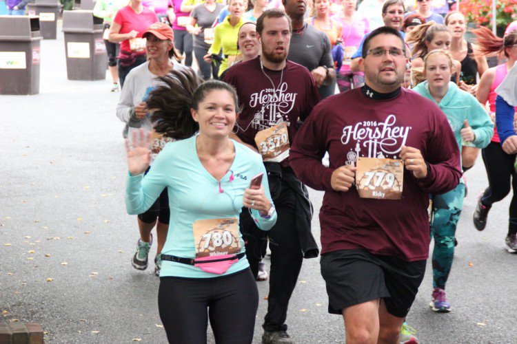 HersheyPA's tweet photo. Register NOW for the 10th Annual #HersheyHalf Marathon! Entry fees increase on June 10. Visit https://t.co/aRvZvJJKa0 for more information. Race benefits @CMNHershey. #HersheyPA #Running https://t.co/eFi1gO4s4s