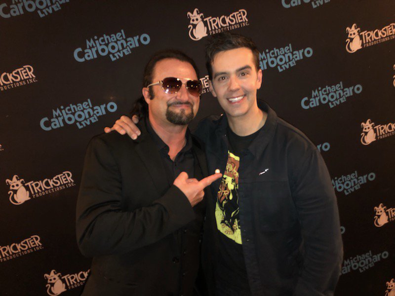 ShaneIsenberg1's tweet photo. This guy just made my guitar dis·ap·pear! The Carbonaro Effect!😎 https://t.co/MmCcHYz6Fs