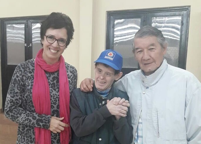 #Lunes:✔COSTA EN MOVIMIENTO haciendo frente a la fría mañana.
✔EDUC. ALIMENTARIA NUTRICIONAL: taller de lácteos. ✔INTEGRARTE: #TallerDePintura en  SUM CH122, #TallerDeTeatro Salón Parroquial con la grata visita de Julio y Juan Domingo Perié. <a href="/CuencaPosadasOk/">UCP Sede Posadas</a> <a href="/Sececonomico/">Secretaria de Desarrollo Económico</a>