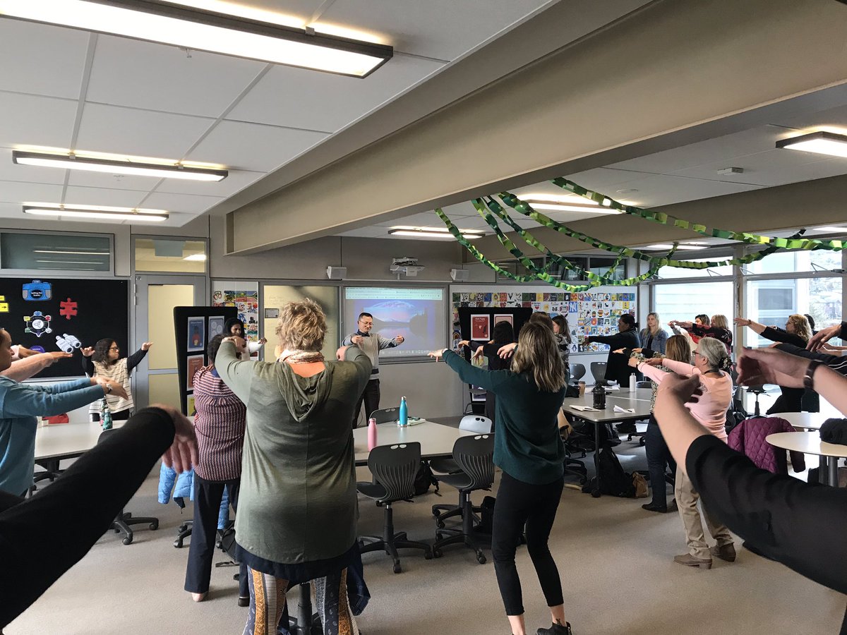 Taichi as a form of active mindfulness during curriculum time? Teachers learning the basic movements. <a href="/FlatBushSchools/">FlatBush7</a> #Flatbush7