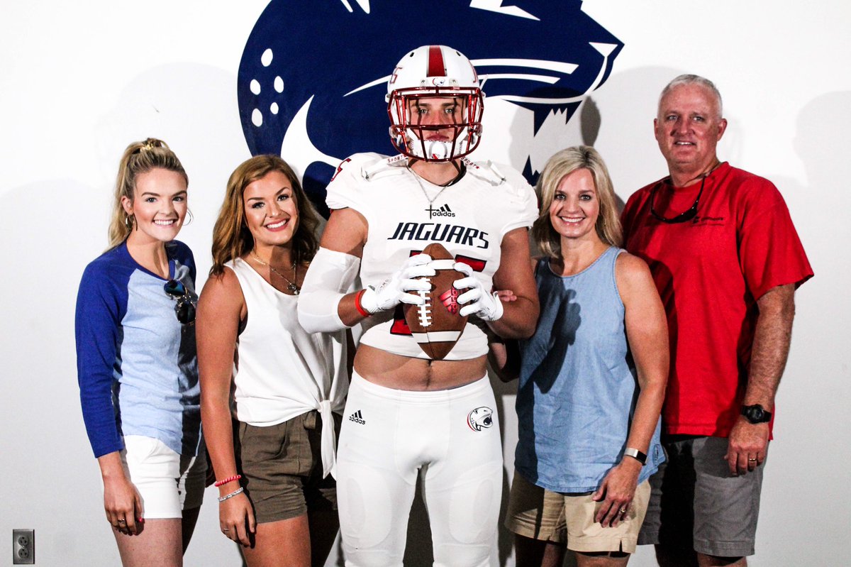 Zach Jones tweet media