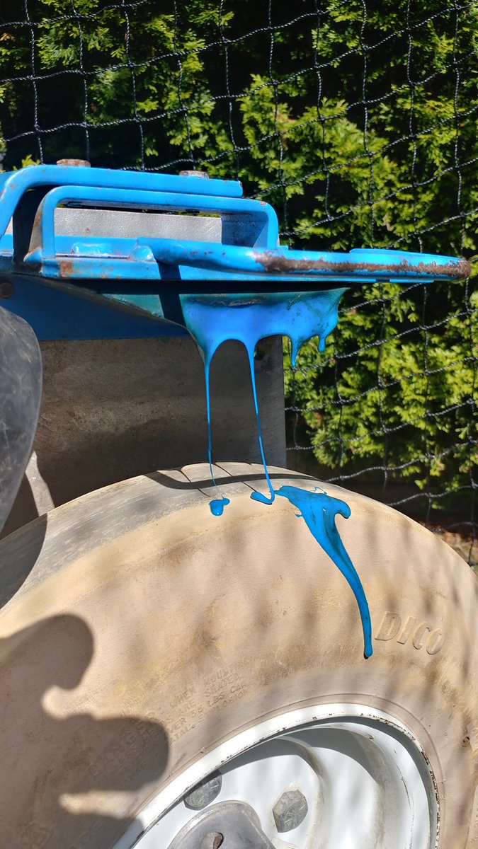 Jeff Lloyd (@lloydjs4) on Twitter photo Hit 75 in Seattle yesterday. <a href="/jugssports/">JUGS Sports, Inc.</a> what happens in so place hot like Arizona? This is so strange... Hit 75 in Seattle yesterday. <a href="/jugssports/">JUGS Sports, Inc.</a> what happens in so place hot like Arizona? This is so strange...