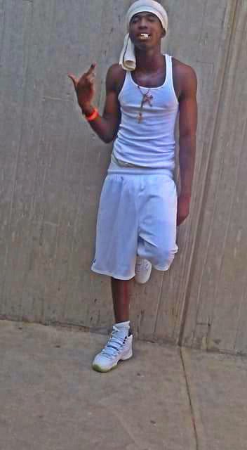 Yme_Cks's tweet photo. Death brought me anger Iโm protected bye ghetto angels ๐ผ๐พ๐งโโ๏ธ๐ฏ #FreeRixk2xx #Freekenny #FreeWezzy 4sUp๐ค๐ฃ๏ธ https://t.co/QOdkvJkVVL