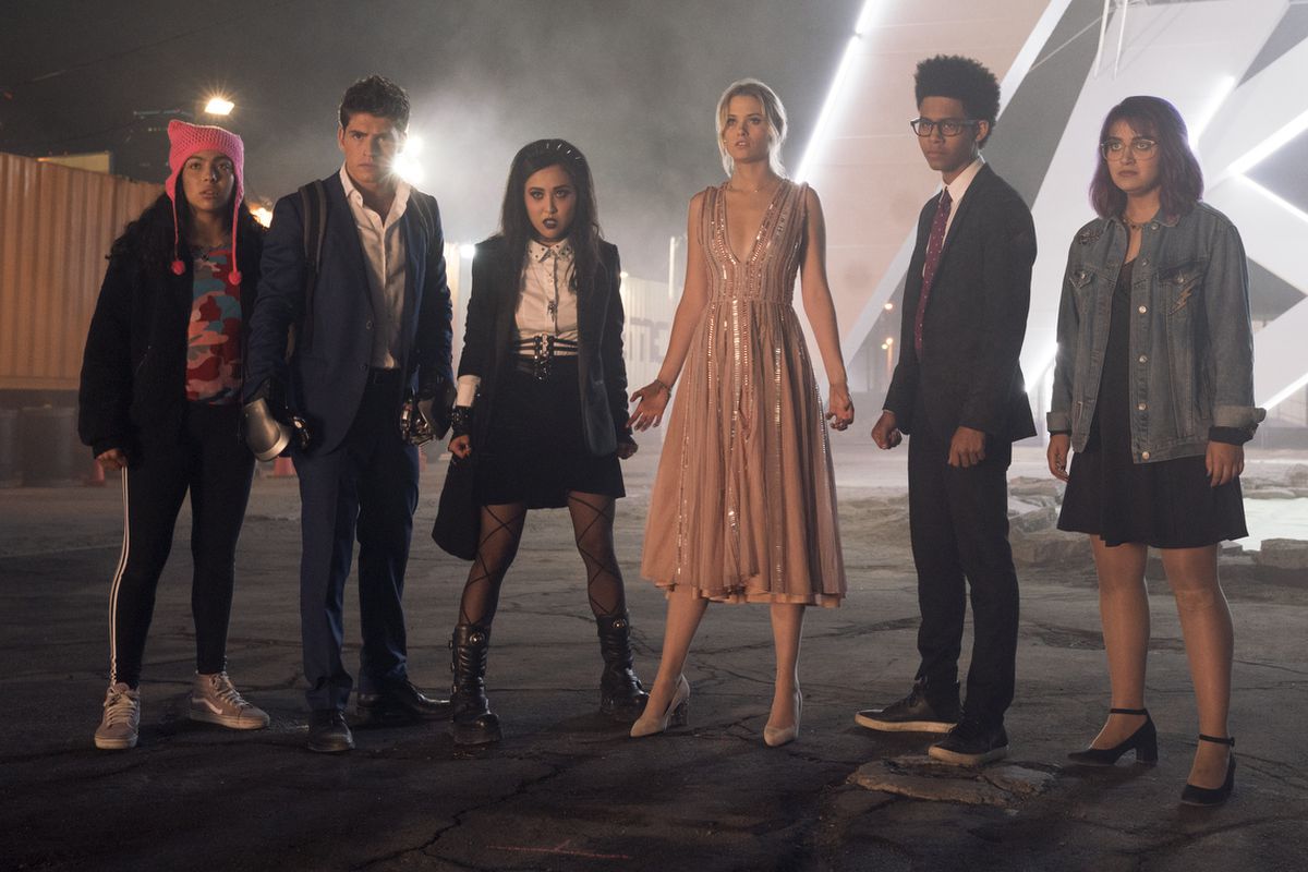Now, we run. Help nominate #MarvelsRunaways for #ChoiceDramaTVShow at the #TeenChoice awards by tweeting:

I nominate #MarvelsRunaways for the #TeenChoice #ChoiceDramaTVShow Award.