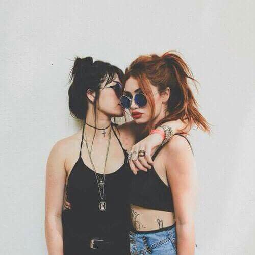 lylya90859195's tweet photo. What makes you love each other? that's our bi personality, we love Coz we thought it worthy.
https://t.co/ih5pMwExdD

#queer #lgbtyouth #truelove #pansexual #bisexualsingles #bisexualrp #bisexualrights #bisexualsupport #datebisexual #bisexualwomen #bisexualdating #bisexualrlp https://t.co/wEHHs9z9nD