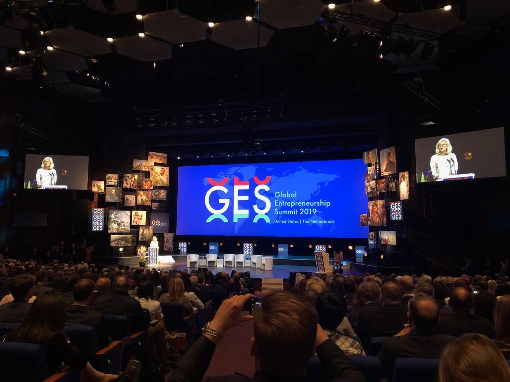 Micreos's tweet photo. Today we’ll meet important (new) partners at #GES2019 to discuss our introduction of Gladskin to the US market. Excited to make these steps and to combine ’doing good and doing business’! #eczema #antibioticresistance https://t.co/TIWySLfIqq