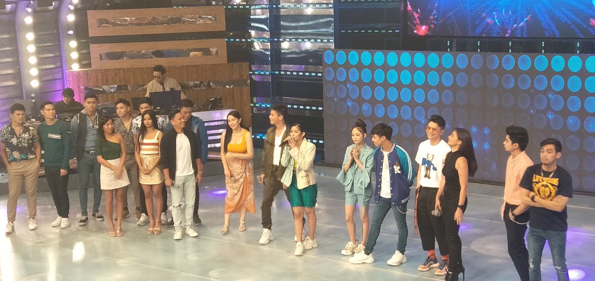 pngcbrd's tweet photo. @iamAndalioLoisa invited us to watch #PastPresentPerfect next episode later at 12midnight
LOINIE BackOnShowtime
#PastPresentPerfectPressCon https://t.co/e2ePpXkmjS