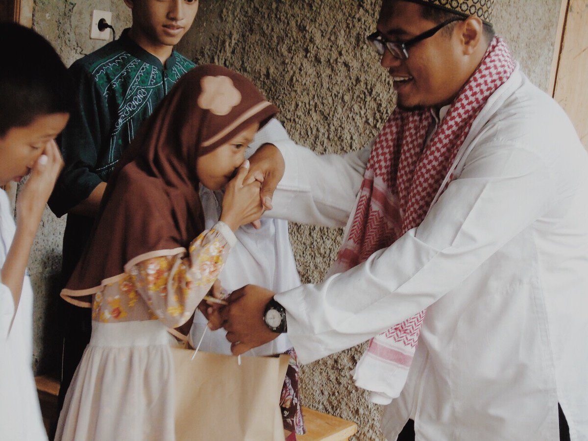 PASKIBRA SMAN 37 JKT tweet media