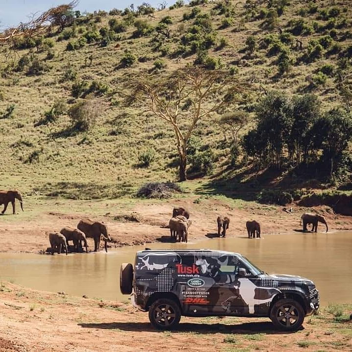 Nog 4 maandjes wachten tot de onthulling van de all new #defender #best4x4xfar
#Jaguar #LandRover #vanmossel