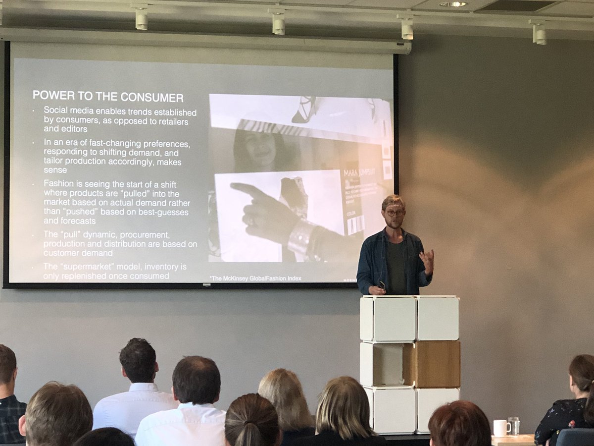 Digitalisation and social media is changing the fashion industry. Hopefully it will reduce waste <a href="/G_Mardal/">Gisle Mariani Mardal</a> from #Norwegainfashionhub 

#functionisthenewfashion ♻️🌎 #cec19 day 2 at the Circular Economy Conference: Enabling the transition to a circular economy ♻️🌎