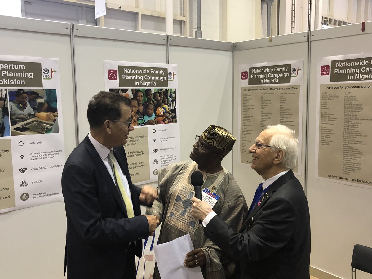 RAG for Reproductive, Maternal and Child Health (@rmch_de) on Twitter photo Gerd Müller - Federal Minister for Economic Cooperation and Development visiting us at our booth #Rotary19 #BMZ #marshallplanwithafrica #familyplanning #MCH <a href="/BMZ_Bund/">Bundesentwicklungsministerium</a> <a href="/Rotary/">Rotary International</a> Gerd Müller - Federal Minister for Economic Cooperation and Development visiting us at our booth #Rotary19 #BMZ #marshallplanwithafrica #familyplanning #MCH <a href="/BMZ_Bund/">Bundesentwicklungsministerium</a> <a href="/Rotary/">Rotary International</a>