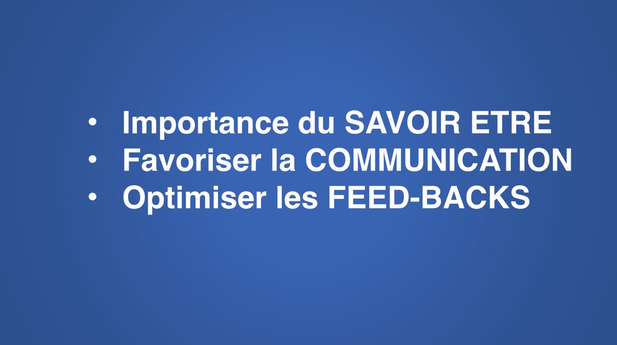 3 choses primordiales pour manager une équipe selon <a href="/CamilleAyglon/">CamilleAyglonSaurina</a> : le savoir être, la communication et les feedbacks. #HUBDAY