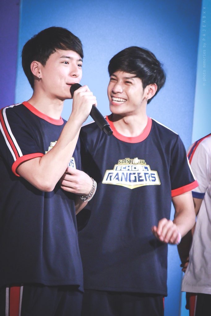 ArchivesPeraya's tweet photo. His perspective (1) 👀

#ทีมพีรญา 
#SingtoPrachaya 
#KristPerawat 

Cr. Milkmen, My 1st Krist, Pajeabxx, CrazyRay https://t.co/WSpKQRYrom