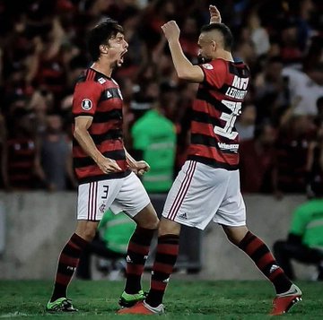 SouDaNacao tweet picture