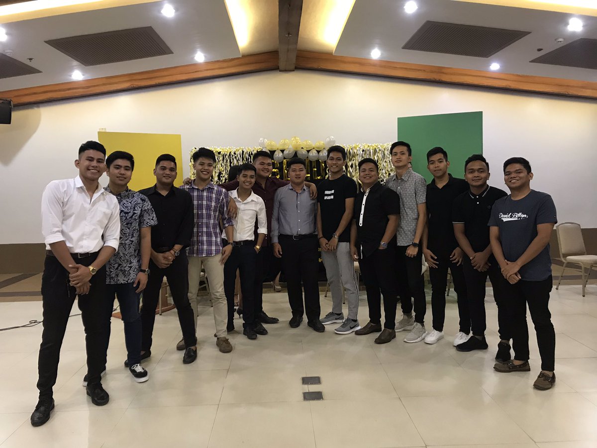xnannnn's tweet photo. Solid par💯
#FMily https://t.co/i6kZmQOXqe