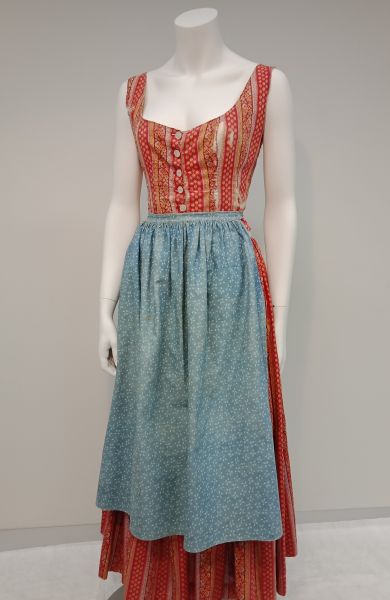 GraingerMuseum's tweet photo. Today we share with you a Danish national costume worn by Karen Holten from our collection. Follow the link to read more about Holten, the history of these early 20th Century garments and Percy's thorough archival practice. #danishcostume #GraingerMuseum https://t.co/ouJYxr6T2o https://t.co/VFvBhoEkXO