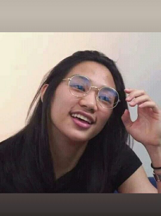 KathleneB4's tweet photo. This smile of yours can take away my problems😊I love you po ate  #BeadeLeon and hope to see you soon😘Marami pong resorts dito samin beke nemen😁 https://t.co/hMQQlg7Xo4