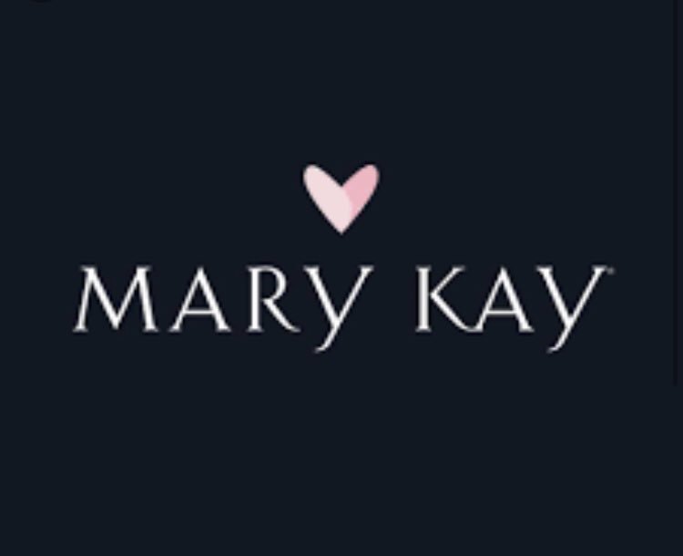 _madison__emily's tweet photo. I am now a Mary Kay Consultant 💓 https://t.co/4iGGeDcfls