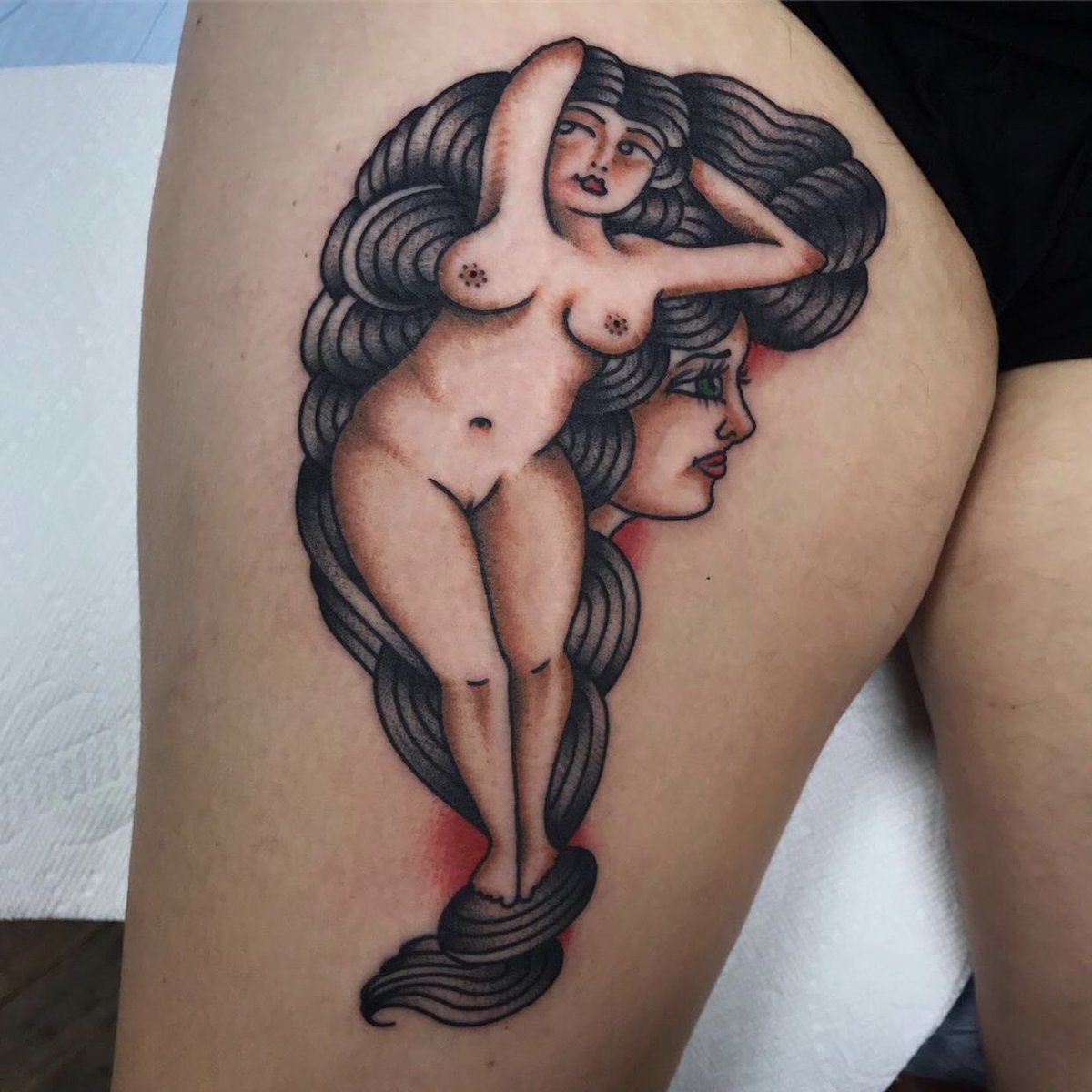 baylieborja's tweet photo. the process // so happy with this dope piece of art https://t.co/yIsQ8kfeW5
