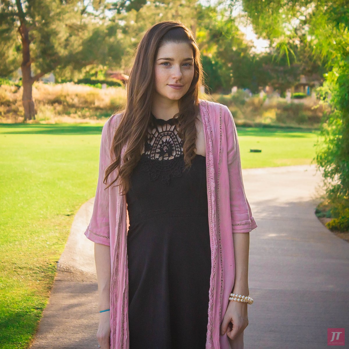 JaneWalt_'s tweet photo. My new website is up. https://t.co/sEuB5BbI97 | Photo credit: @JoeTranMedia #Model #Fashion https://t.co/TNwrQA9zuS